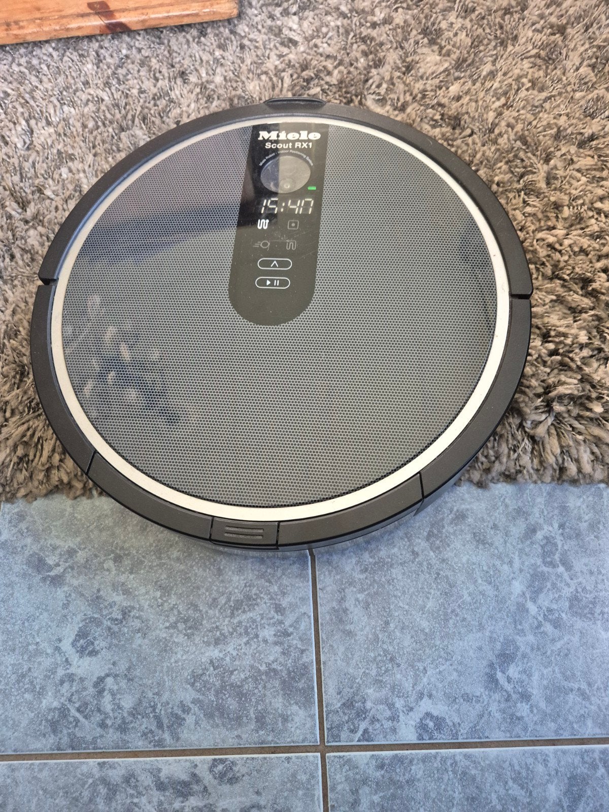robotstofzuiger merk miele met afstandbeding miele scout rx1, Ophalen of Verzenden, Zo goed als nieuw, Robotstofzuiger, Miele