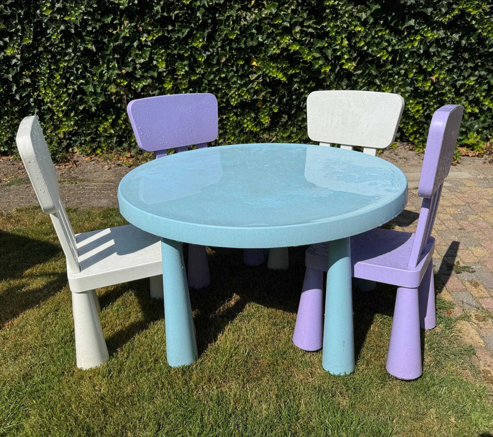 Ikea Mammut kindertafel met 4 stoeltjes, Ophalen, Gebruikt, Tafel(s) en Stoel(en)