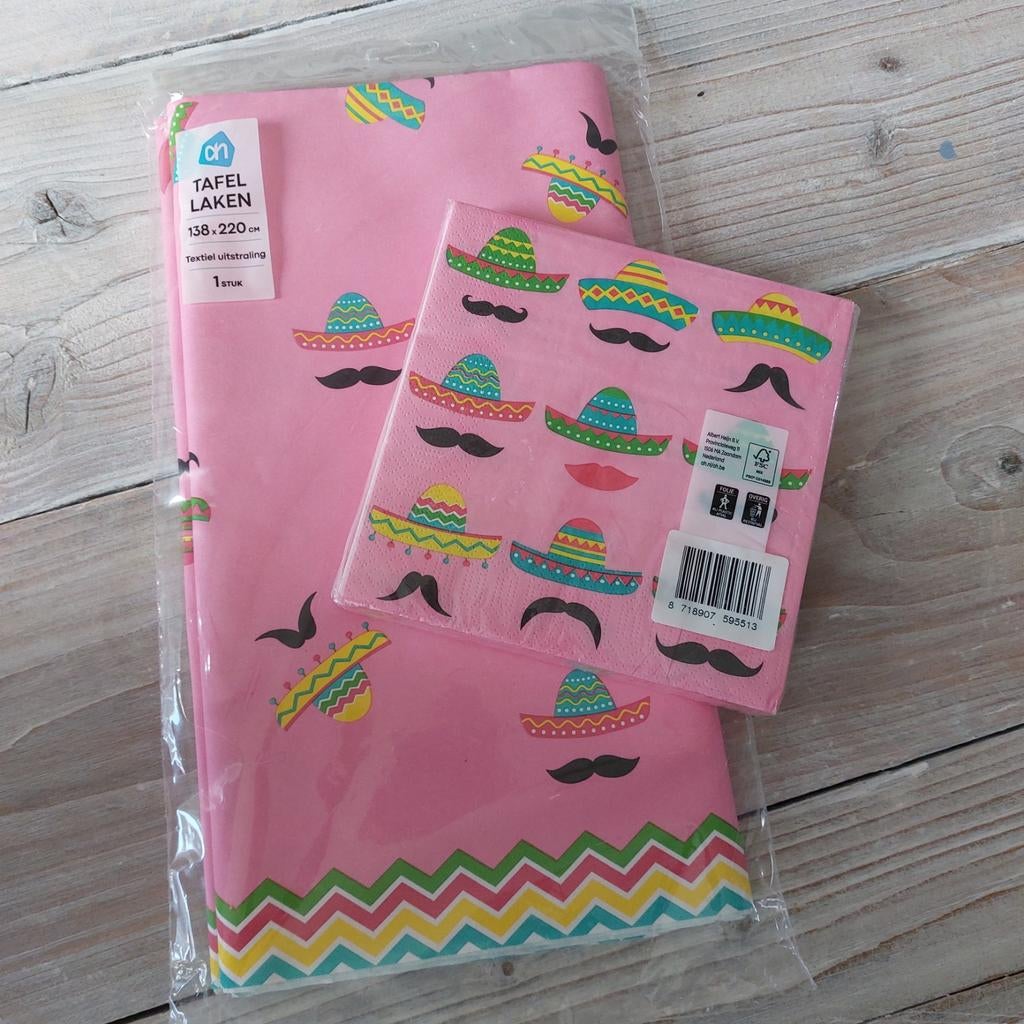 Nieuw Mexicaans thema tafelkleed + servetten, Ophalen of Verzenden, Nieuw, Rechthoek