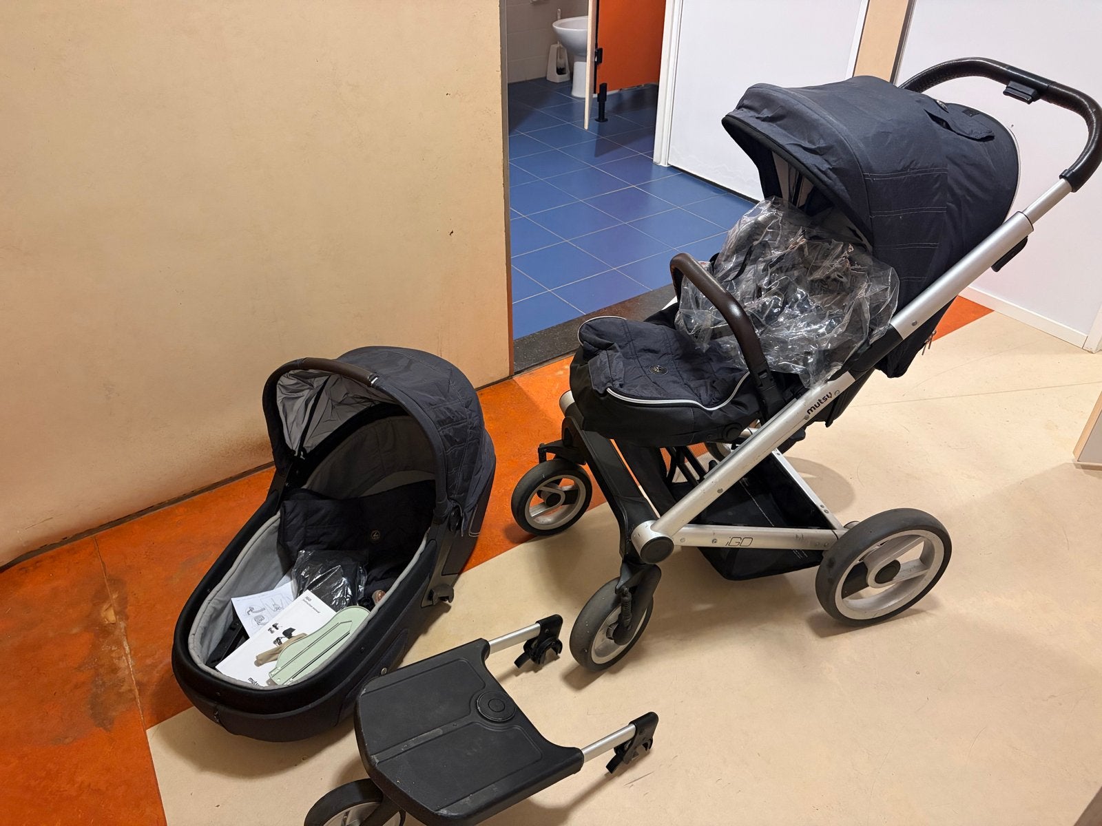 Mutsy Igo Combiwagen met Reiswieg en Meer, Gebruikt, Ophalen of Verzenden, Combiwagen, Met reiswieg