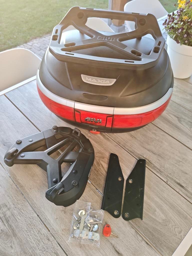 Givi Maxia topkoffer, Ophalen of Verzenden, Zo goed als nieuw
