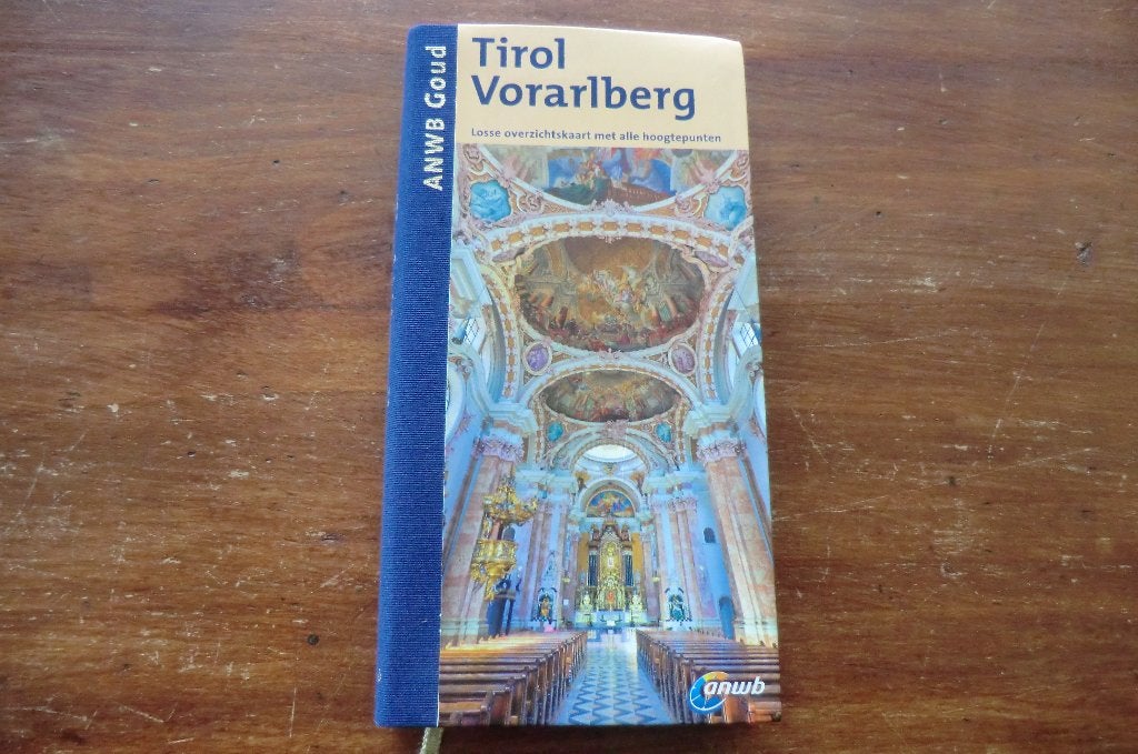 reisgids - Tirol Vorarlberg - anwb goud (2012) / Innsbruck, Europa, Ophalen of Verzenden, Zo goed als nieuw, Reisgids of -boek