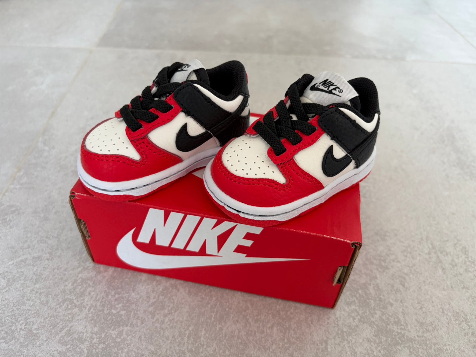 Nike Dunk Low Chicago (TD), Schoentjes, Nieuw, Verzenden, Jongetje of Meisje