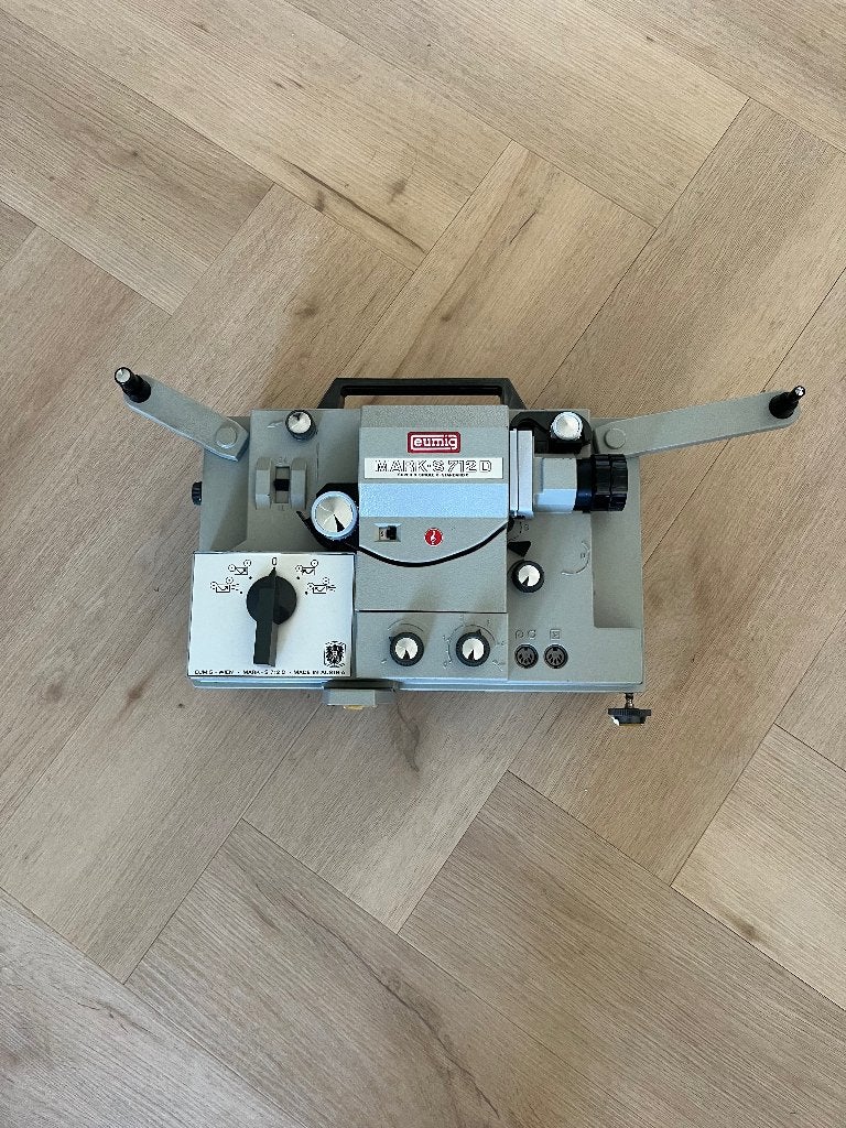 Filmprojector, Ophalen, 1960 tot 1980, Projector