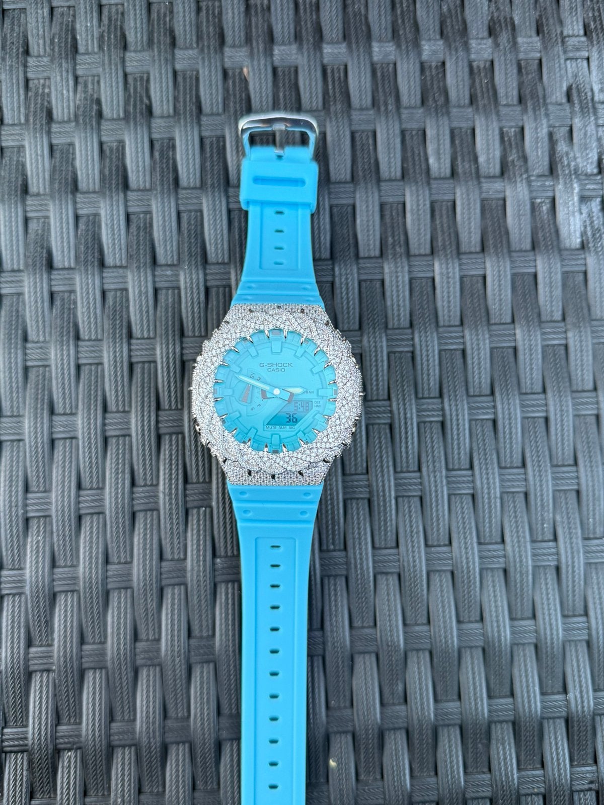 G-Shock GA-2100 Moissanite “Crown Of Thorns” Custom Blauw, Blauw, Ophalen of Verzenden, Zo goed als nieuw, Waterdicht