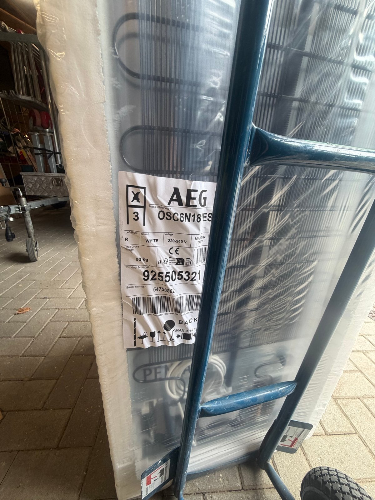 AEG OSC6N181ES Inbouw Koelkast - Nieuw in verpakking, Witgoed en Apparatuur, 200 liter of meer, 60 cm of meer, Met aparte vriezer