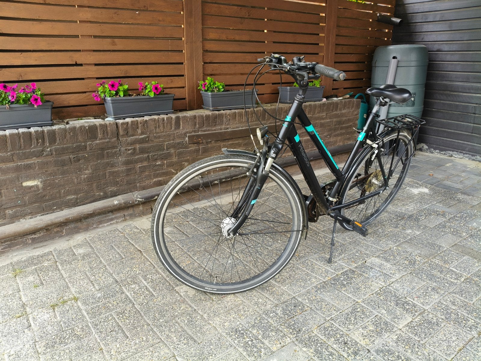 Pegasus Piazza Lite sport Damesfiets - Zwart/Turquoise, Overige merken, 28 inch, Gebruikt, Velgrem