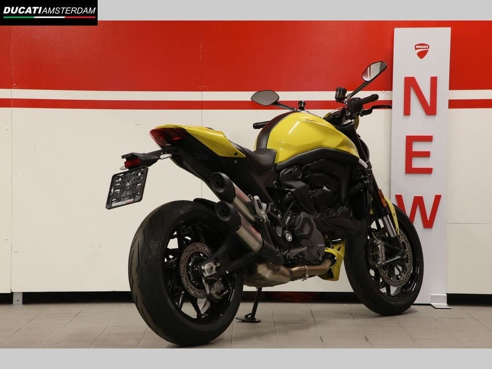DUCATI MONSTER (bj 2024), DUCATI, 2 cilinders, Motorrijbewijs A, Bedrijf