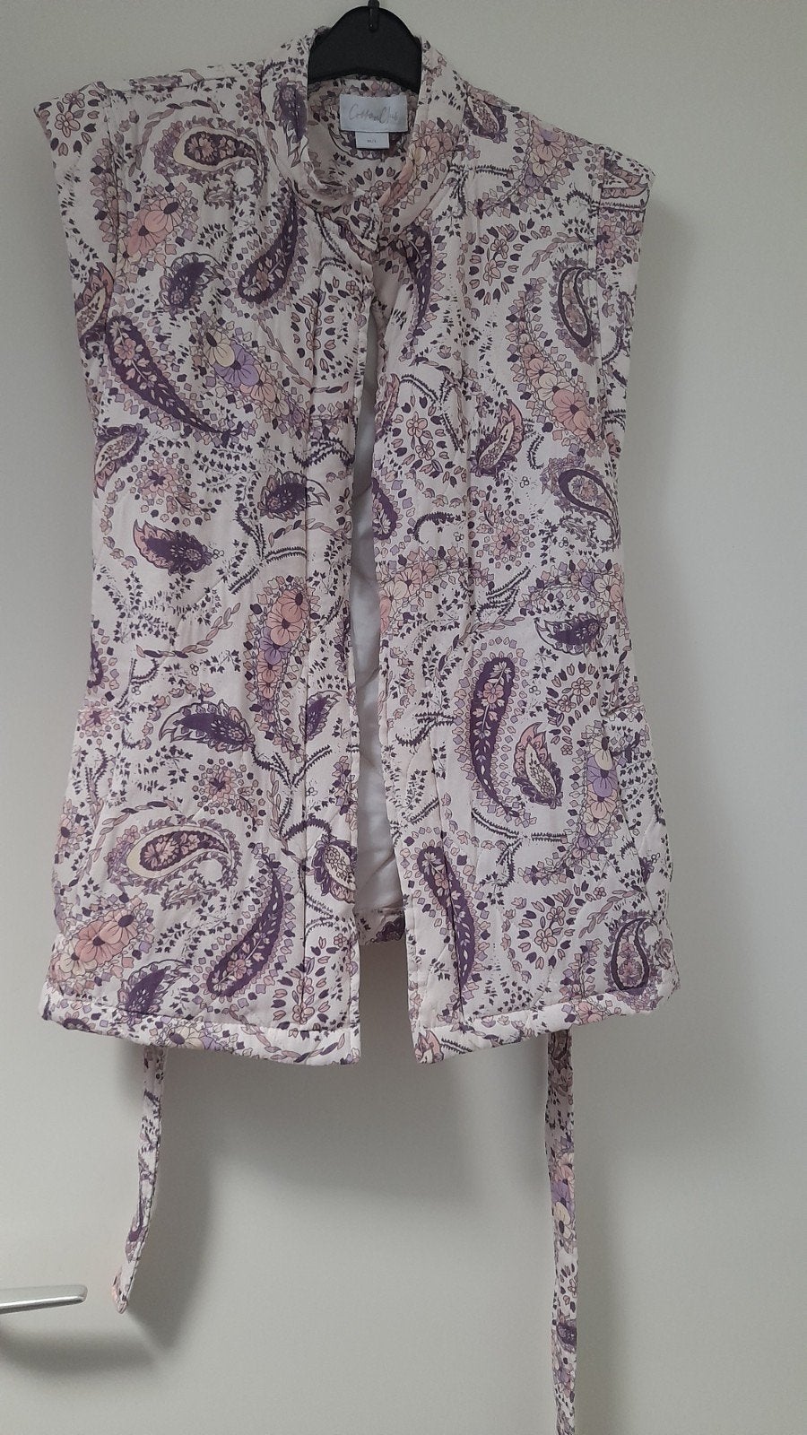 Cotton Club gewatteerd gilet M/L warme kleuren, Maat 38/40 (M), Meerkleurig, Ophalen of Verzenden, Zo goed als nieuw