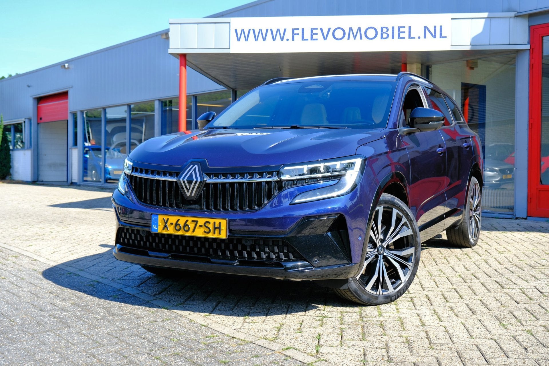 Renault Espace E-Tech full hybrid 200 iconic 7-pers Aut. Pan, Gebruikt, Euro 6, 1199 cc, Blauw