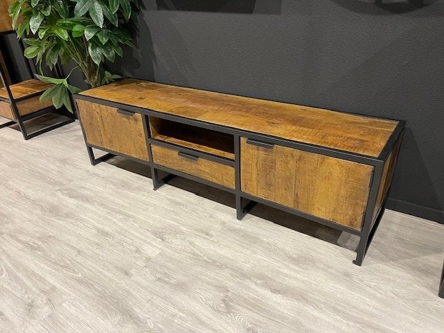 Boaz TV-meubel 180 cm massief mango/metaal, Huis en Inrichting, Kasten | Ladekasten, Overige houtsoorten, 150 tot 200 cm, Nieuw