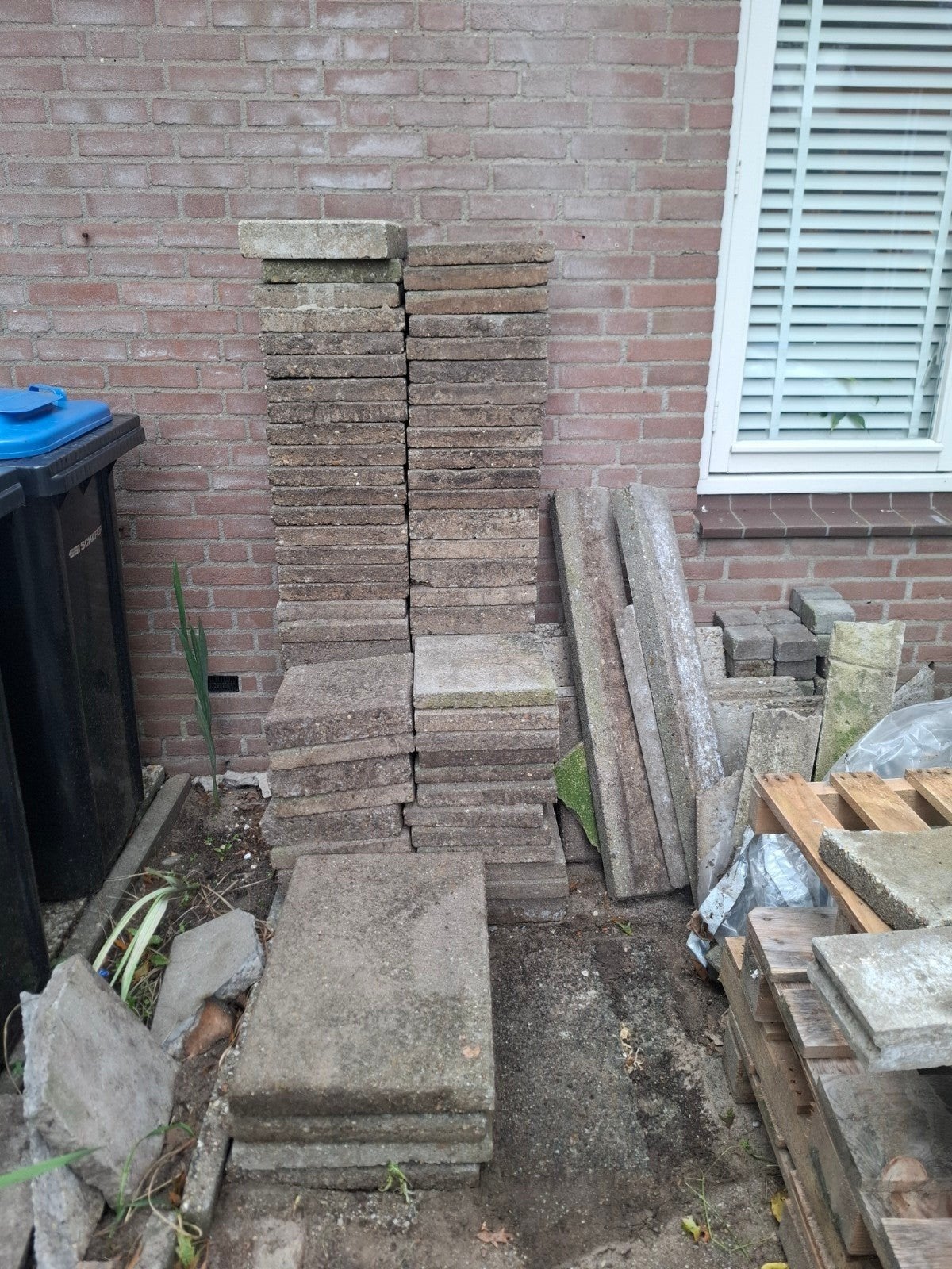 Gebruikte terrastegels en klinkers, diverse maten, Tuin en Terras, Ophalen, Gebruikt, Klinkers, 10 m² of meer