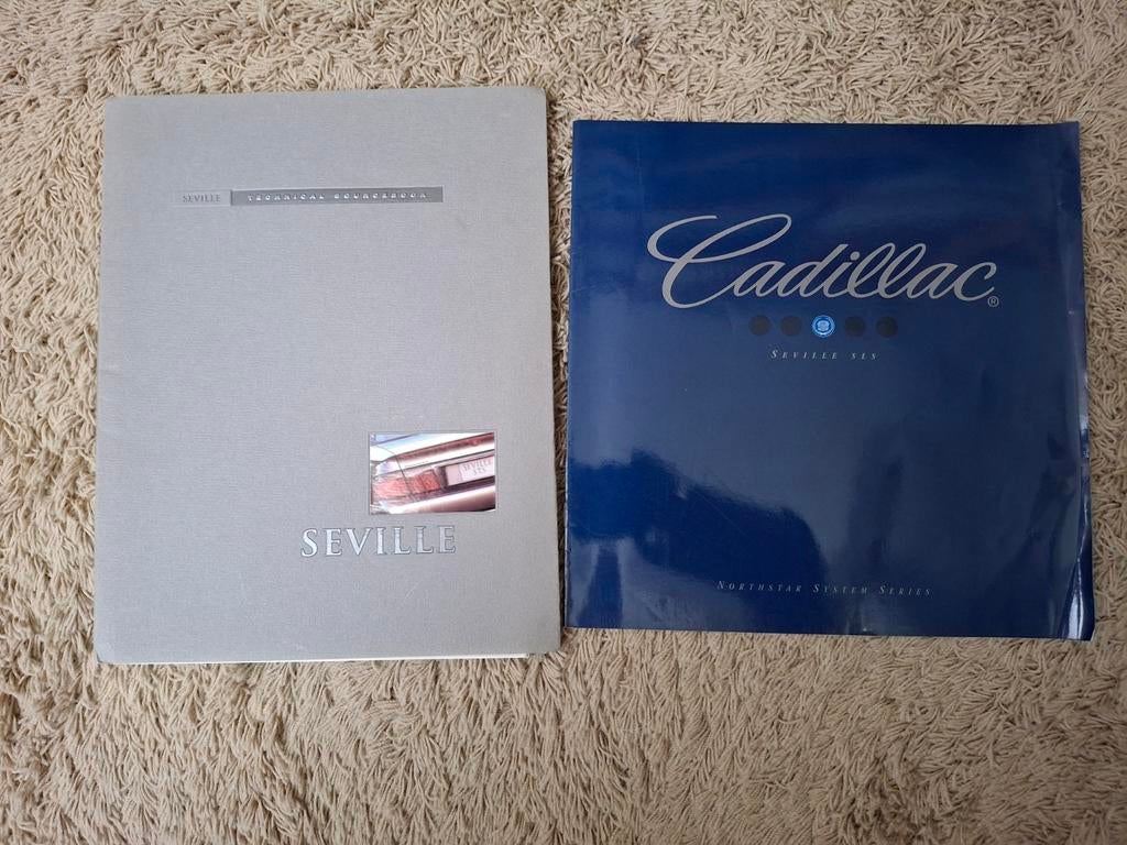 2x autofolder Cadillac Seville, Verzenden, Zo goed als nieuw, Overige merken