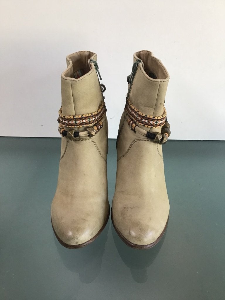 Beige Boho enkellaarsjes 38 | Gratis verzenden, Verzenden, Beige, Lage of Enkellaarzen, Zo goed als nieuw