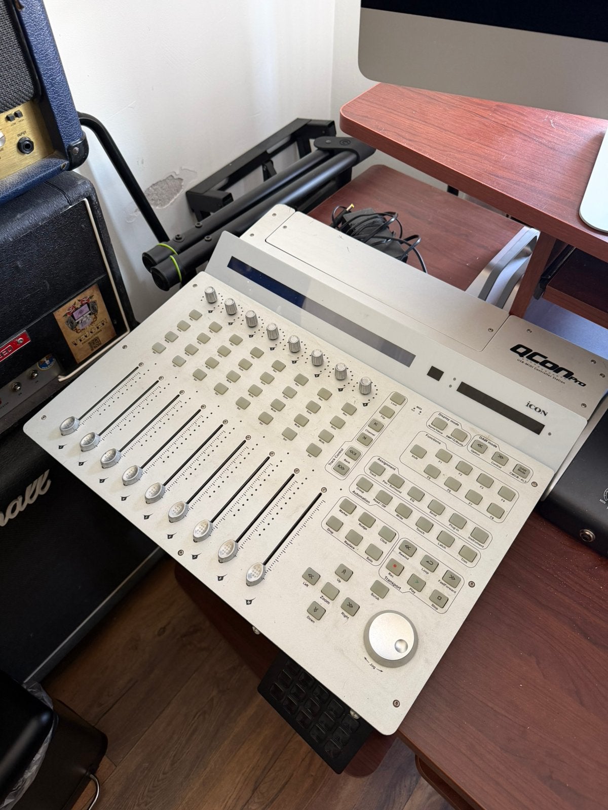 Qcon Pro USB Midi Controller Station, Muziek en Instrumenten, Ophalen, Gebruikt