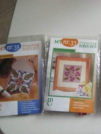 Borduurpakketjes  Dmc - Stof - Geen patroon  nr 33 / 35, Verzenden, Nieuw, Handborduren, Patroon