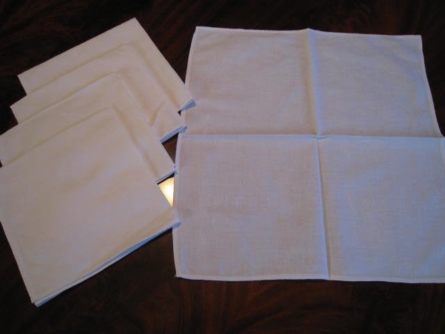6 witte stoffen servetten, 35 x 35 cm, Ophalen of Verzenden, Gebruikt, Wit, Tafelkleed of Tafelzeil