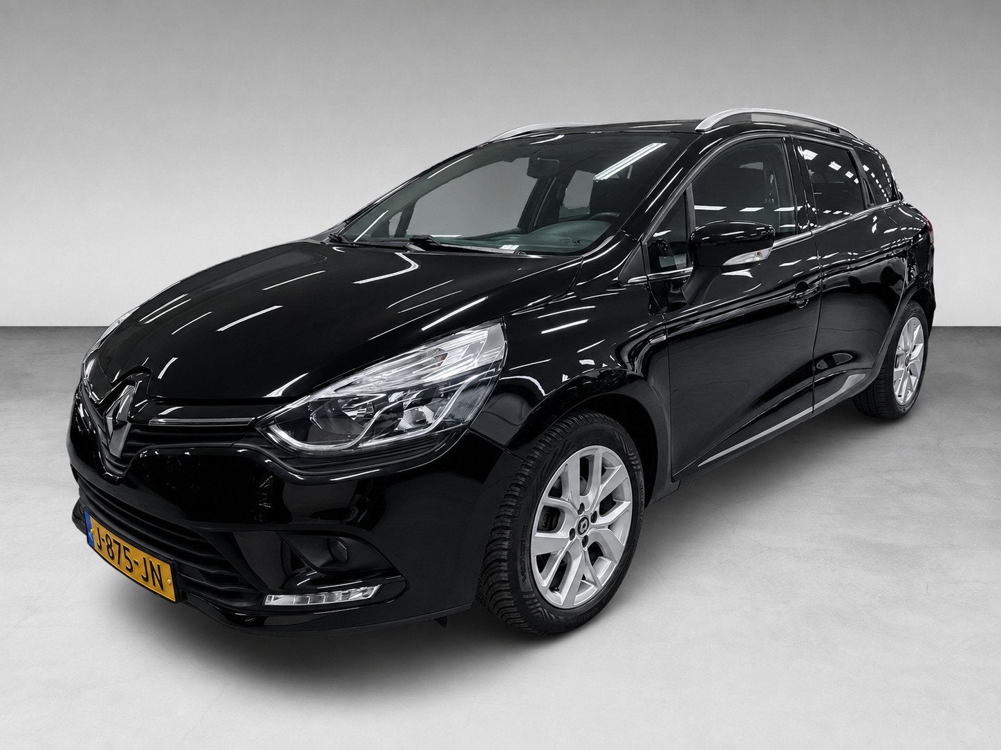Renault Clio Estate 0.9 TCe Limited 68DKM/ NAVI/AIRCO/MP3/PD, Stof, Gebruikt, Euro 6, 1098 kg