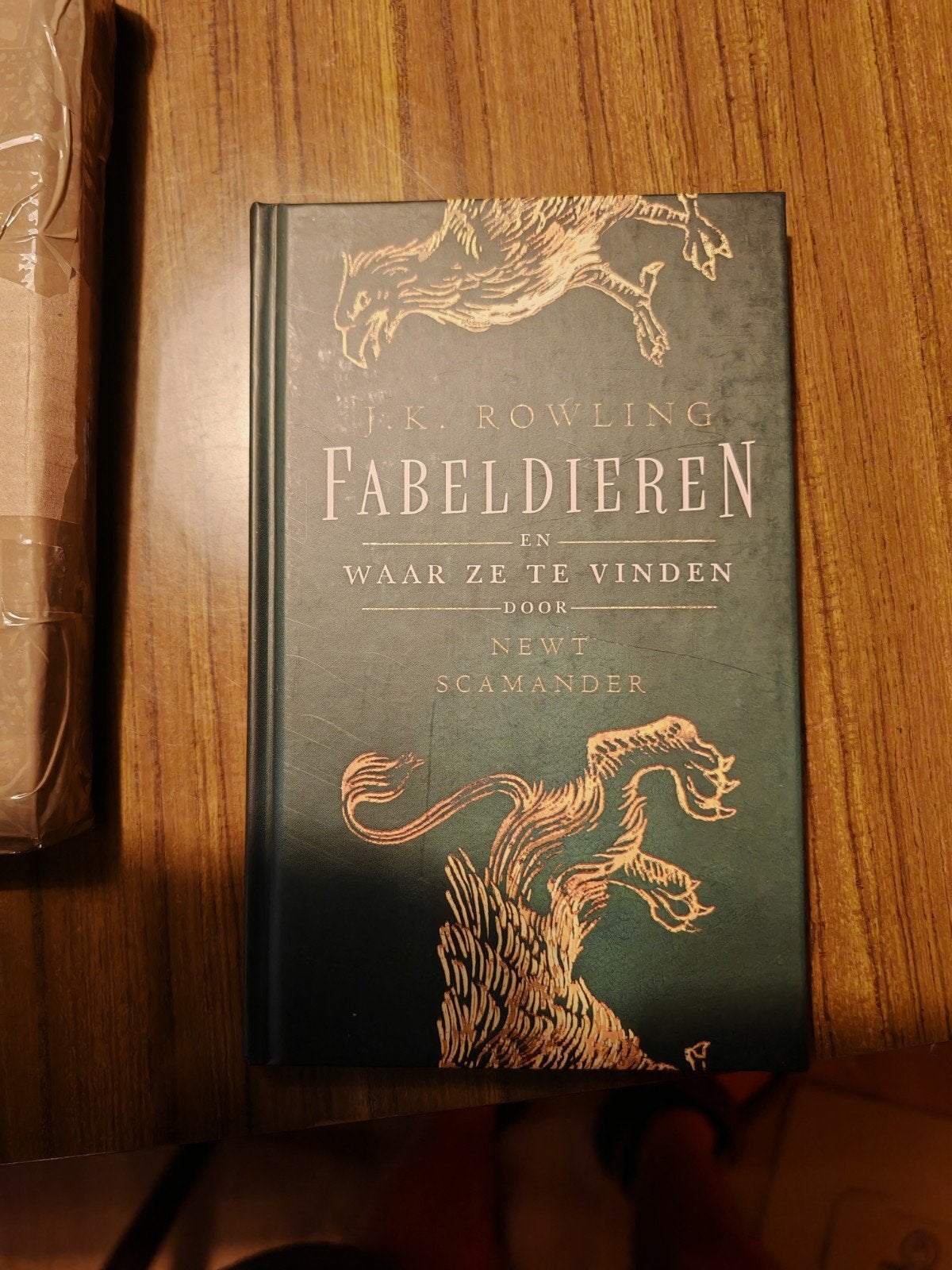 Fabeldieren en Waar Ze Te Vinden - J.K. Rowling, Boeken, Ophalen of Verzenden, Zo goed als nieuw, J.K. Rowling