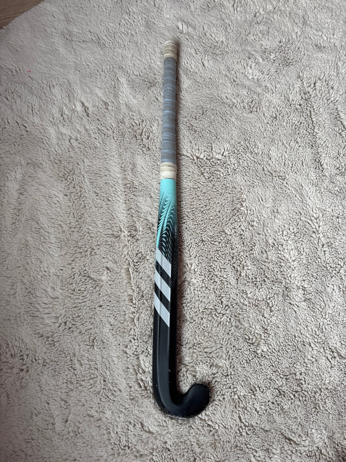 Adidas Fabela 8 Hockeystick - Zo goed als nieuw, Sport en Fitness, Hockey, Ophalen of Verzenden, Zo goed als nieuw, Stick