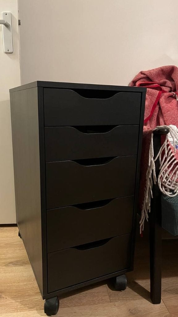 Black IKEA ALEX drawer unit on castors – 5 drawers, Ophalen, Overige materialen, Minder dan 50 cm, 5 laden of meer