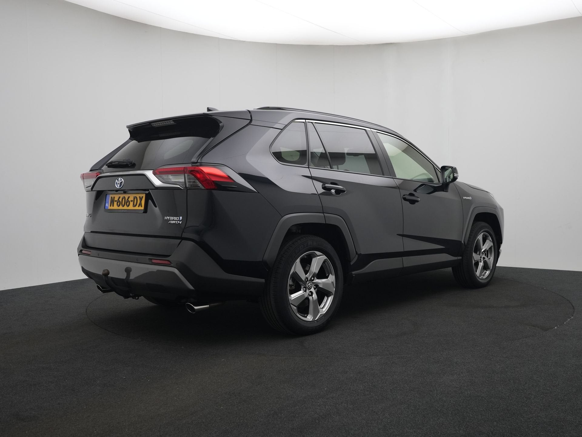 Toyota RAV4 2.5 Hybrid AWD Style | Parkeersensoren V+A | JBL, Auto's, Automaat, 12 maanden, Gebruikt, 4 cilinders