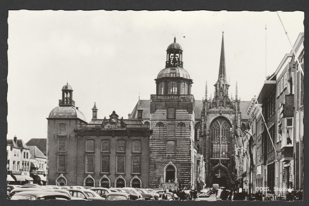 Ansichtkaart,  Goes, stadhuis  (2238), Verzamelen, Ansichtkaarten | Nederland, Verzenden, Ongelopen, Zeeland