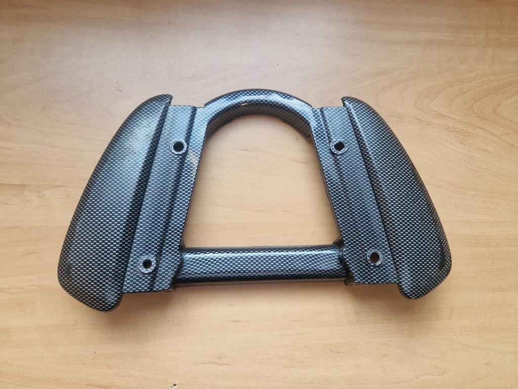 Carbon spoiler aerox, Fietsen en Brommers, Brommeronderdelen | Scooters, Ophalen of Verzenden, Gebruikt, Zadel, Yamaha