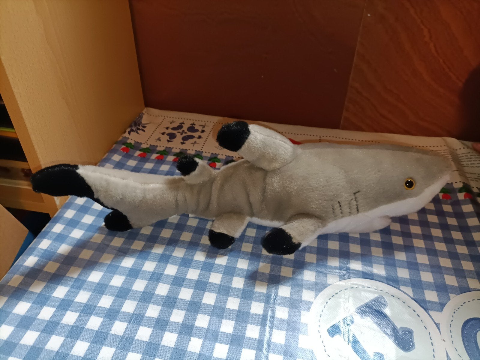 Grijze haai knuffel Ravendsen 42 cm groot, Ophalen of Verzenden, Zo goed als nieuw, Overige typen