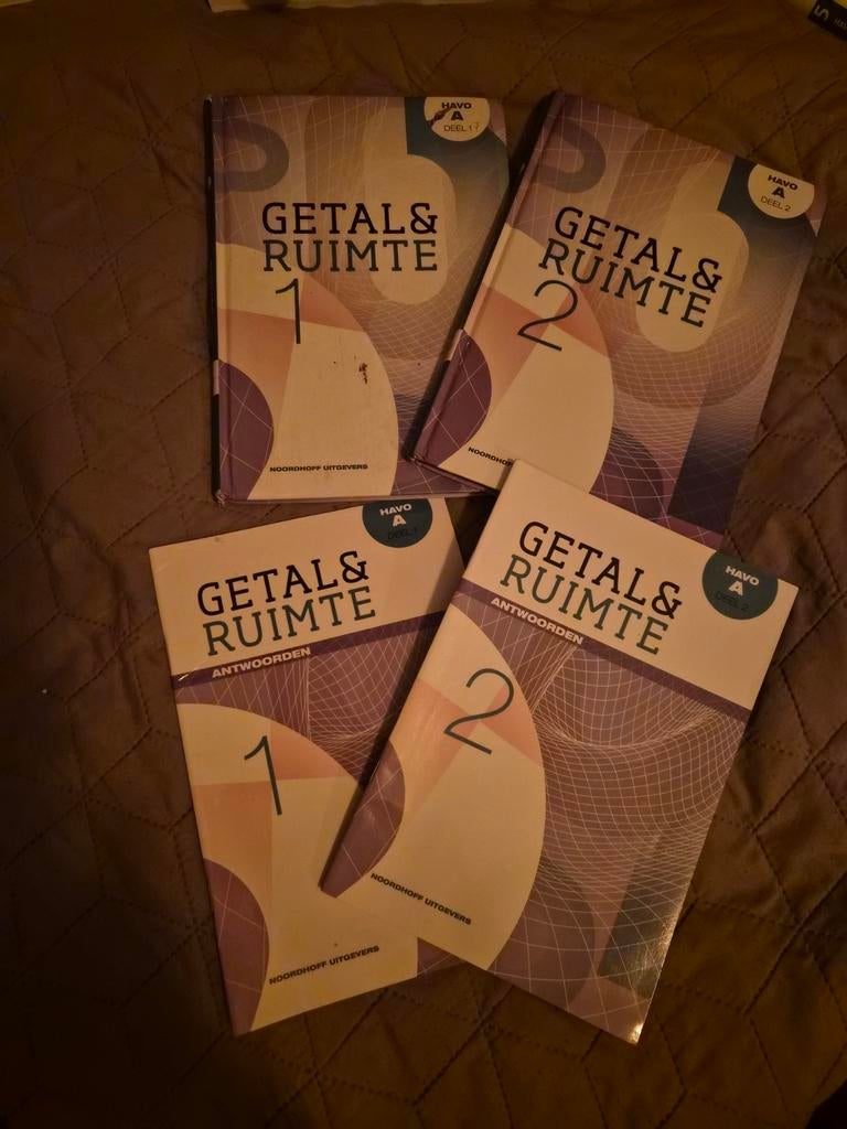 Getal & Ruimte HAVO A deel 1 & 2 + Antwoorden, Ophalen of Verzenden, Gelezen, HAVO, Wiskunde A