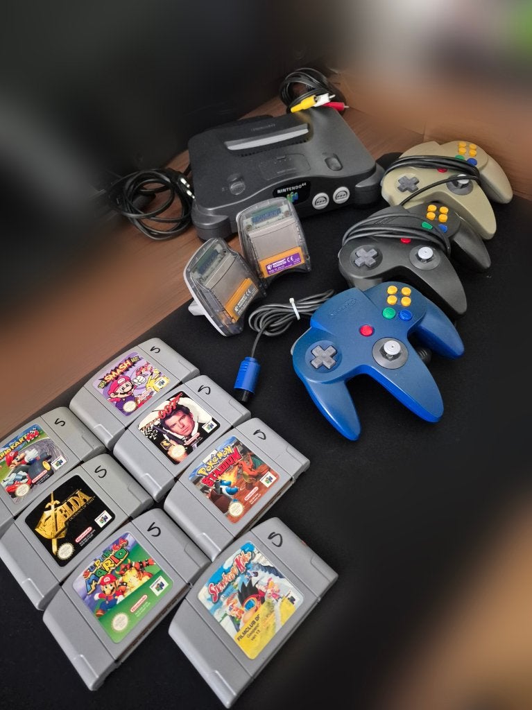 Nintendo 64 - Complete set met games en accessoires, Ophalen, Gebruikt, Met 1 controller, Met games