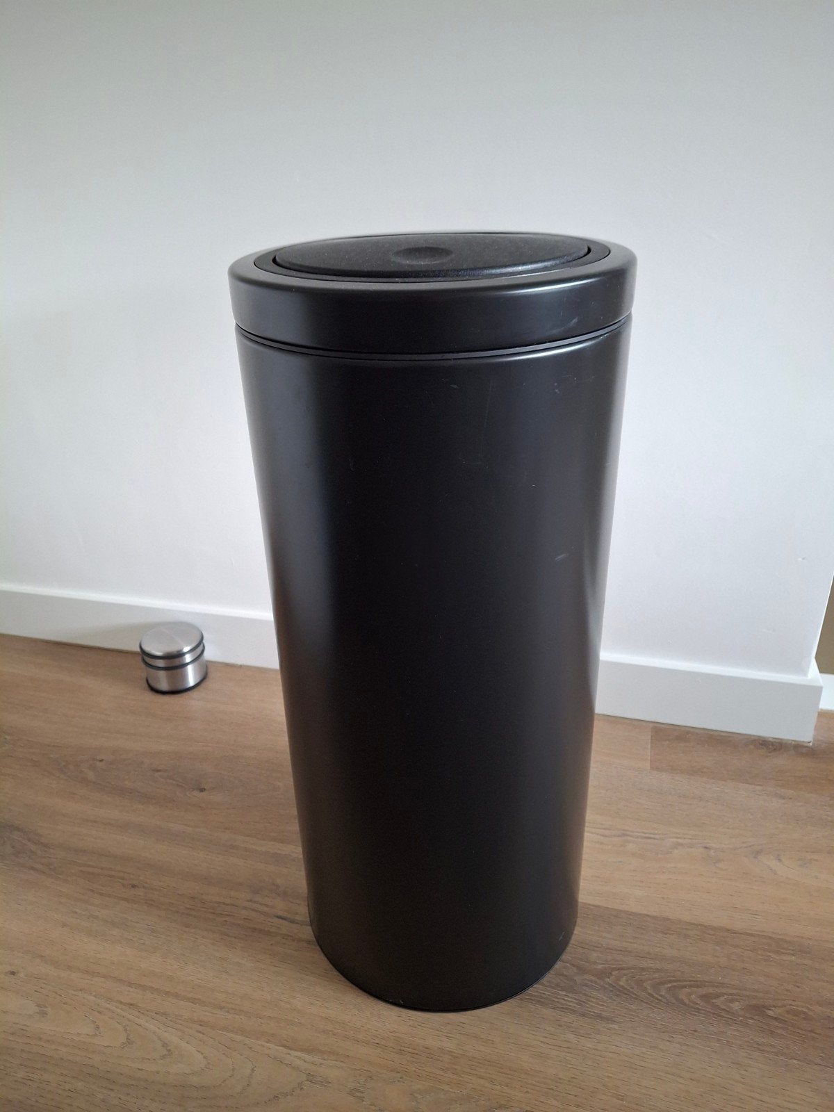 Brabantia prullenbak touch bin, Ophalen, 40 liter of meer, Zo goed als nieuw, Rvs