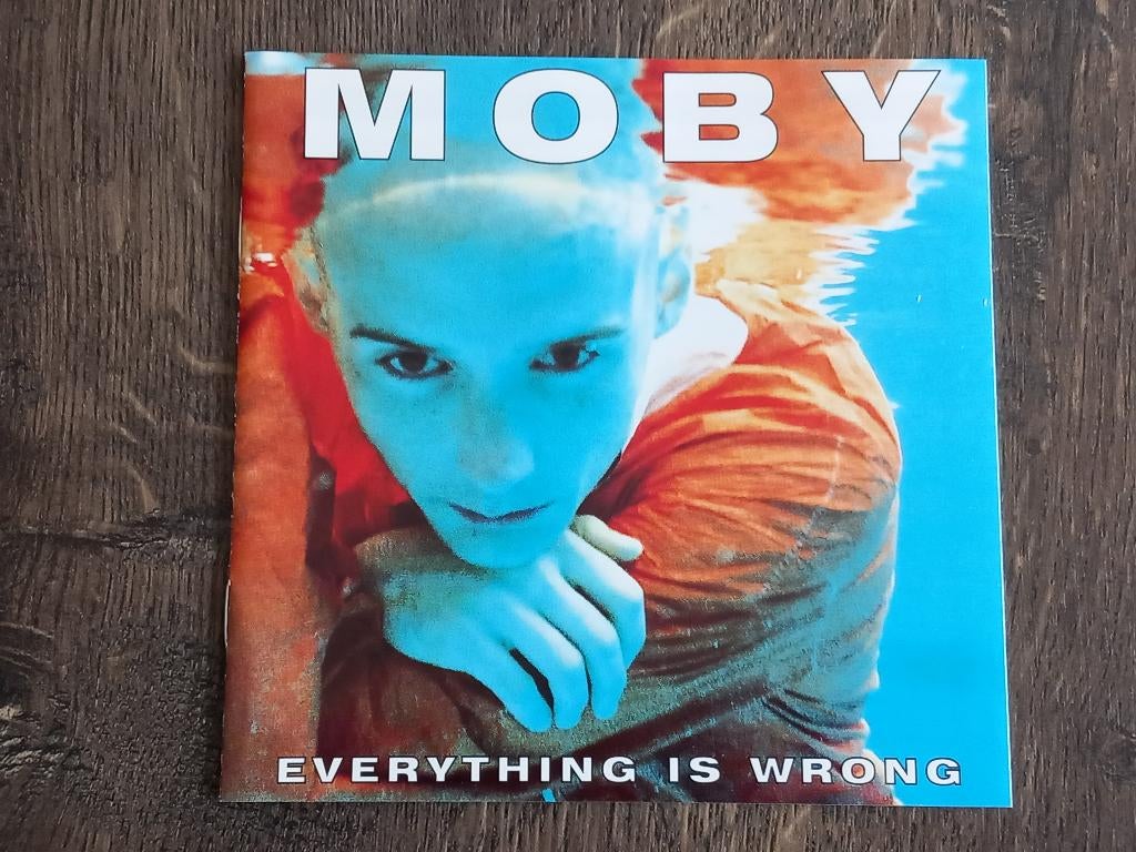 CD  Moby - Everything is wrong (1995)  **VERZ/OPH**, Cd's en Dvd's, Cd's | Dance en House, Ophalen, Zo goed als nieuw, Trip Hop of Breakbeat