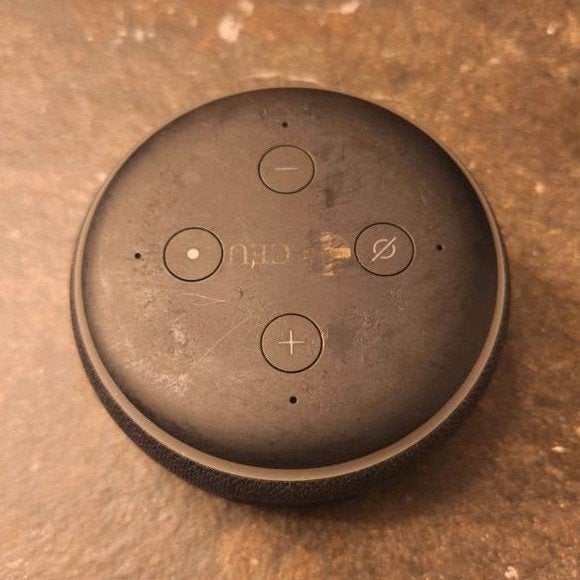 Amazon Echo Dot 3e generatie (zonder oplader), Ophalen of Verzenden, Gebruikt