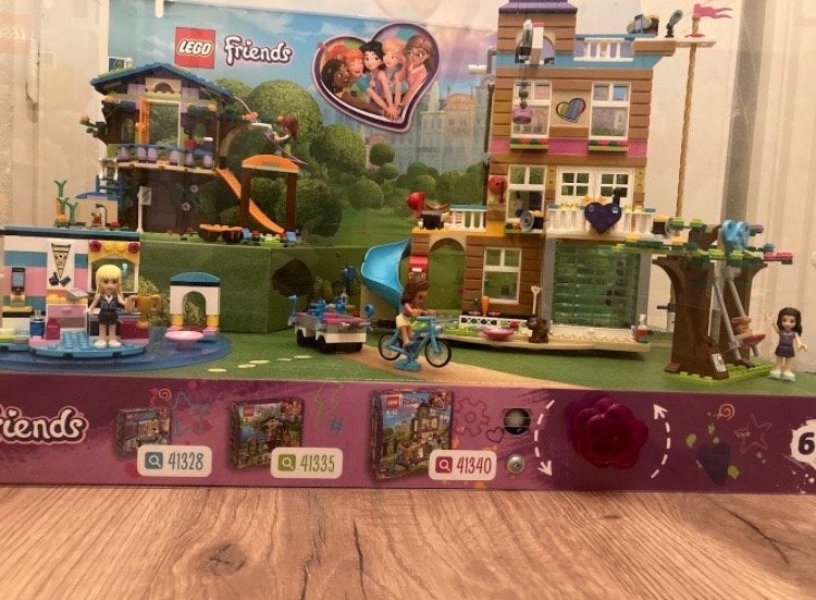 Lego Friends Display Set (41328, 41335, 41340), Lego, Friends, Ophalen of Verzenden, Zo goed als nieuw