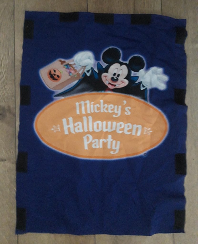 Textielen banner Disney Halloween met Mickey Mouse, Ophalen of Verzenden, Mickey Mouse, Nieuw, Kleding of Textiel