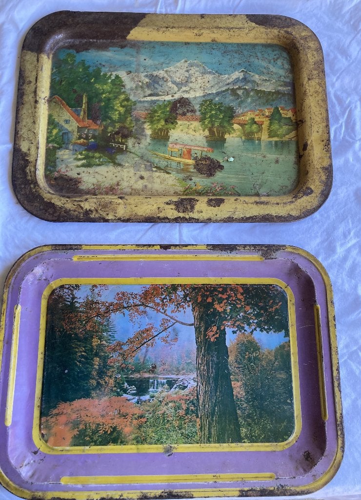 2x Brocante oude metalen dienbladen - dienblad - theeblad, Antiek en Kunst, Ophalen