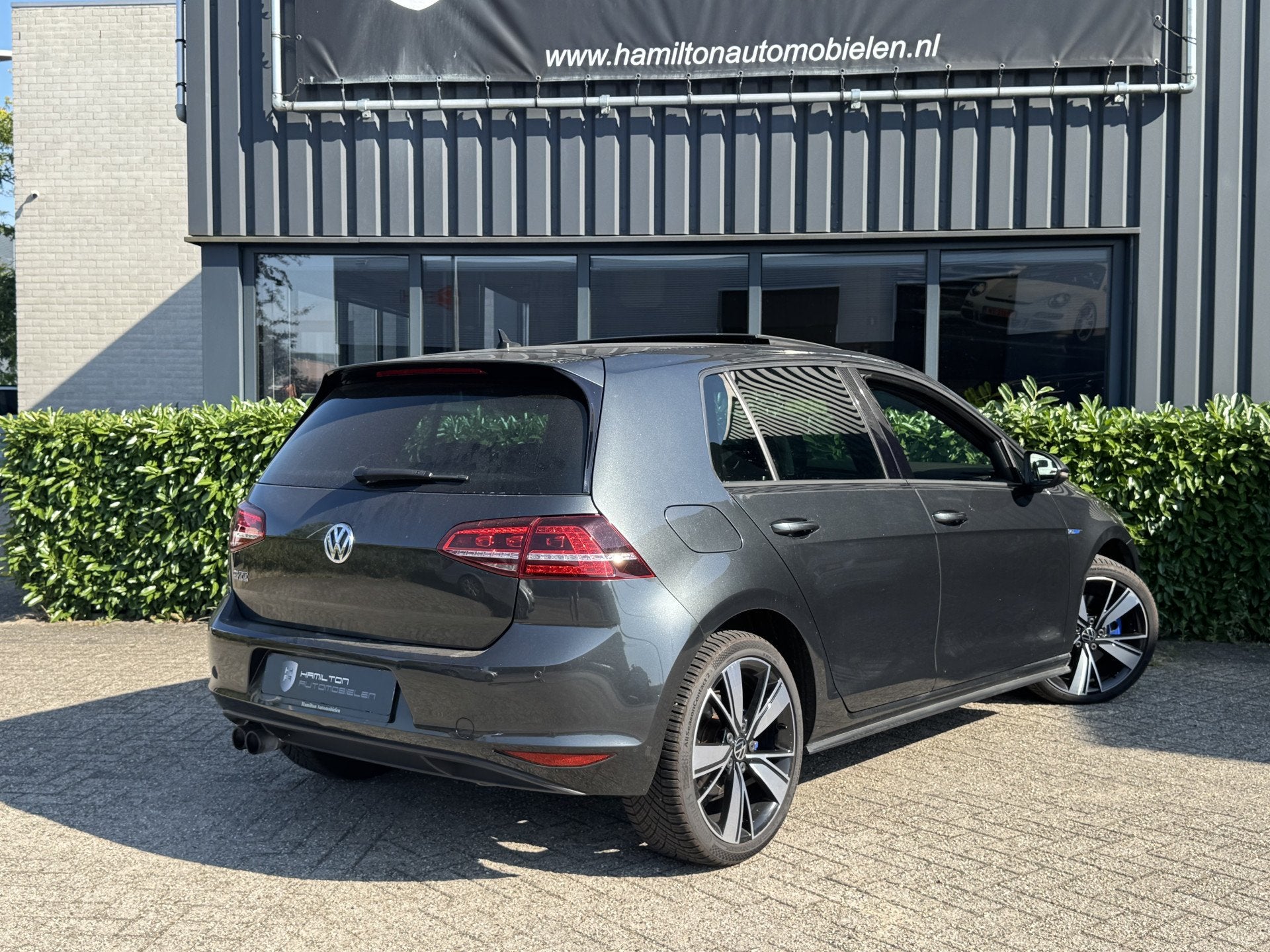 Volkswagen Golf 7 GTE 1.4 TSI 204pk Hybride Panoramadak NL A, Stof, Gebruikt, 4 cilinders, Origineel Nederlands