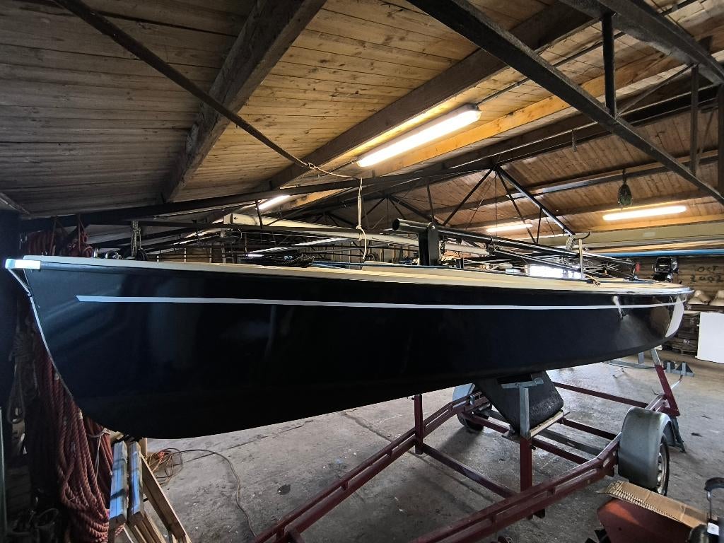 Complete Polyvalk met 5PK BBM bezorging mogelijk, Watersport en Boten, Ophalen of Verzenden, Gebruikt, Benzine, Buitenboordmotor