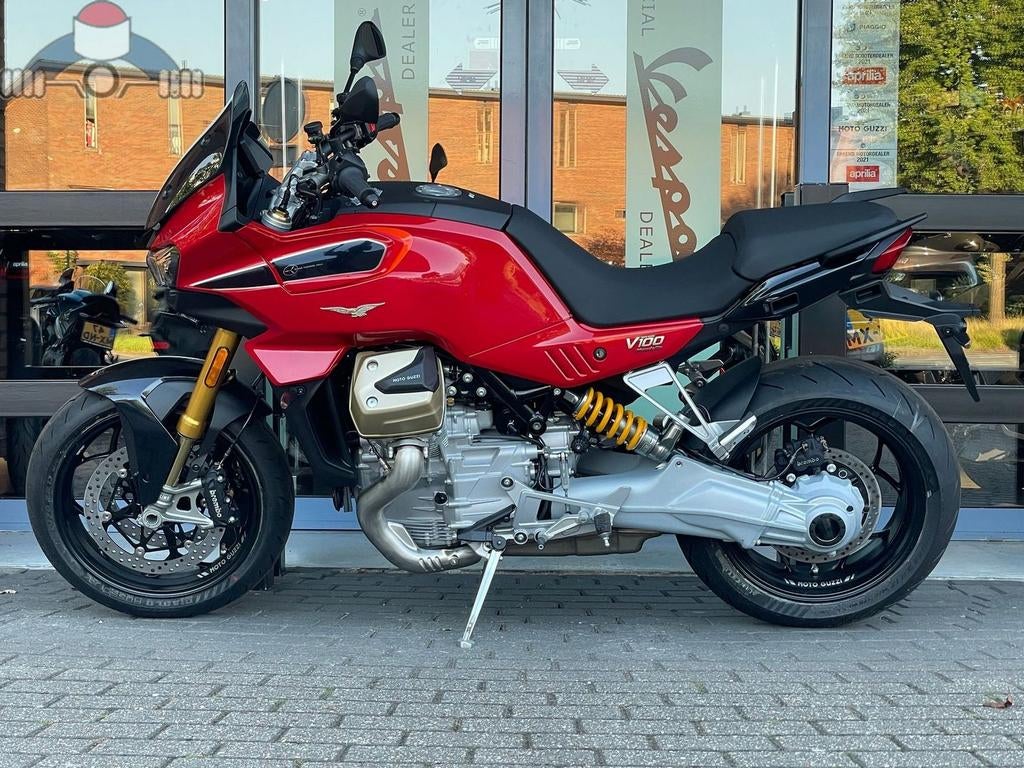 Moto Guzzi V 100 Mandello Windtunnel  gratis kofferset, 2 cilinders, Moto Guzzi, Motorrijbewijs A, Bedrijf