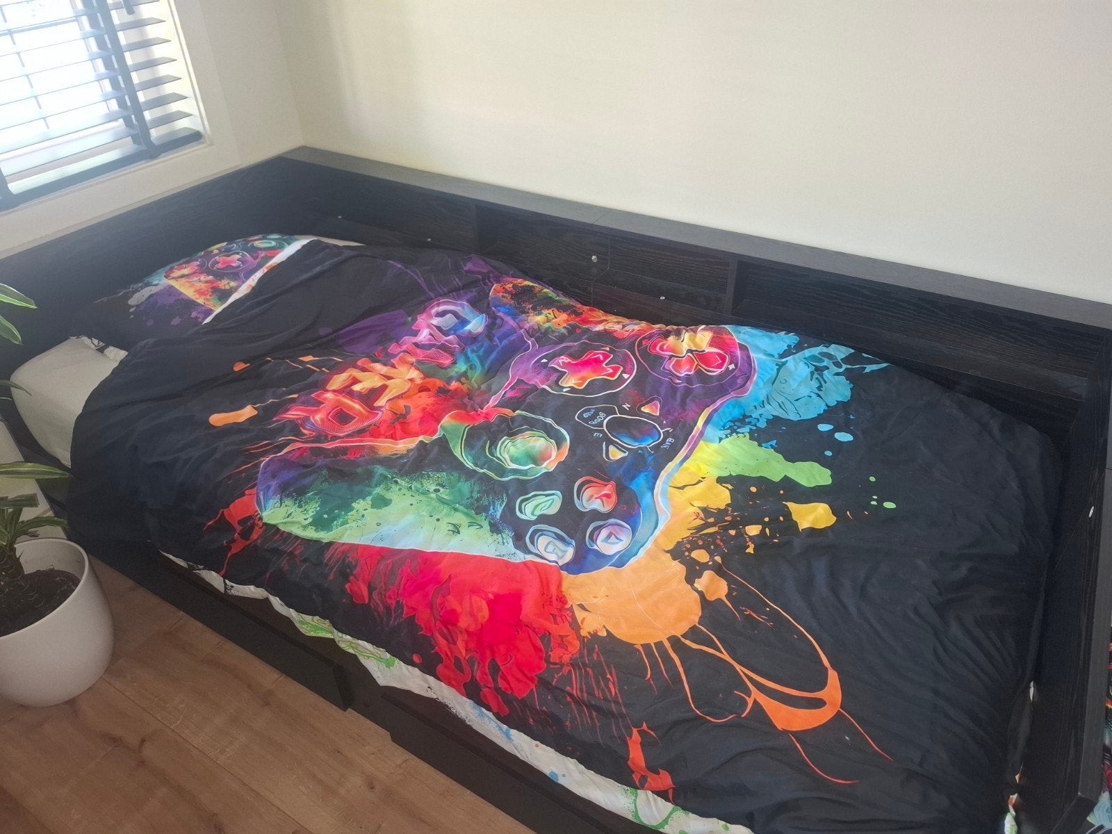 Zwart eenpersoonsbed met matras  en lattenbodem, Ophalen, 90 cm, Eenpersoons, Zwart