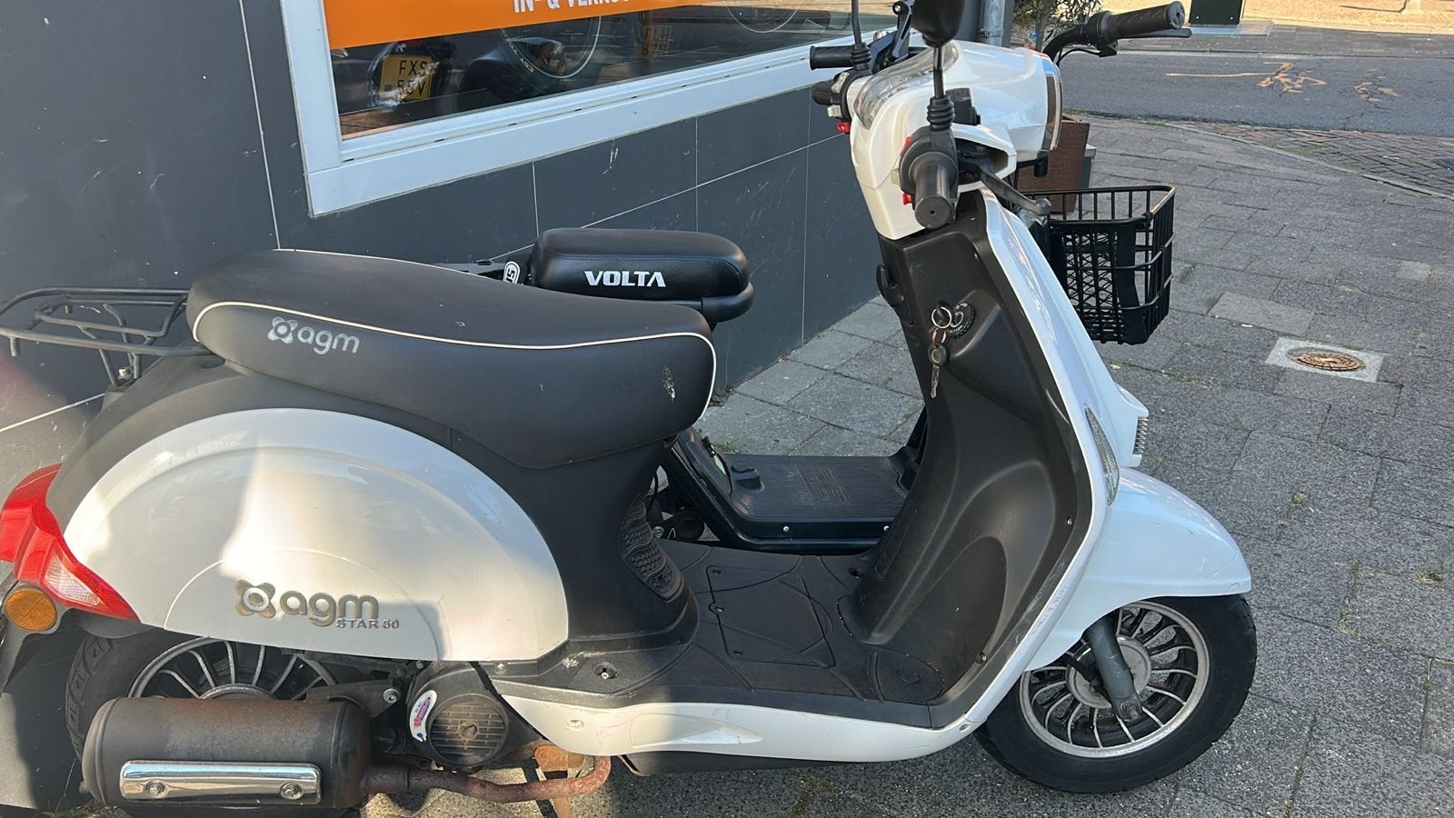AGM Star 50 scooter - Wit, Fietsen en Brommers, Ophalen of Verzenden, Gebruikt, Elektrisch, Overige merken