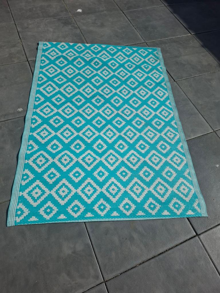 Nylon vloerkleed, Ophalen