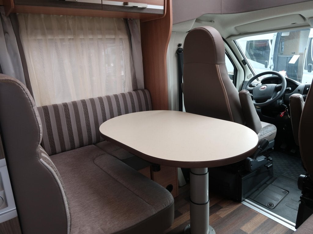 Knaus Sky Wave 700 MEG MET AUTOM. LEVELSYSTEEM, Caravans en Kamperen, Fiat, L-zit, 7 tot 8 meter, Airbags