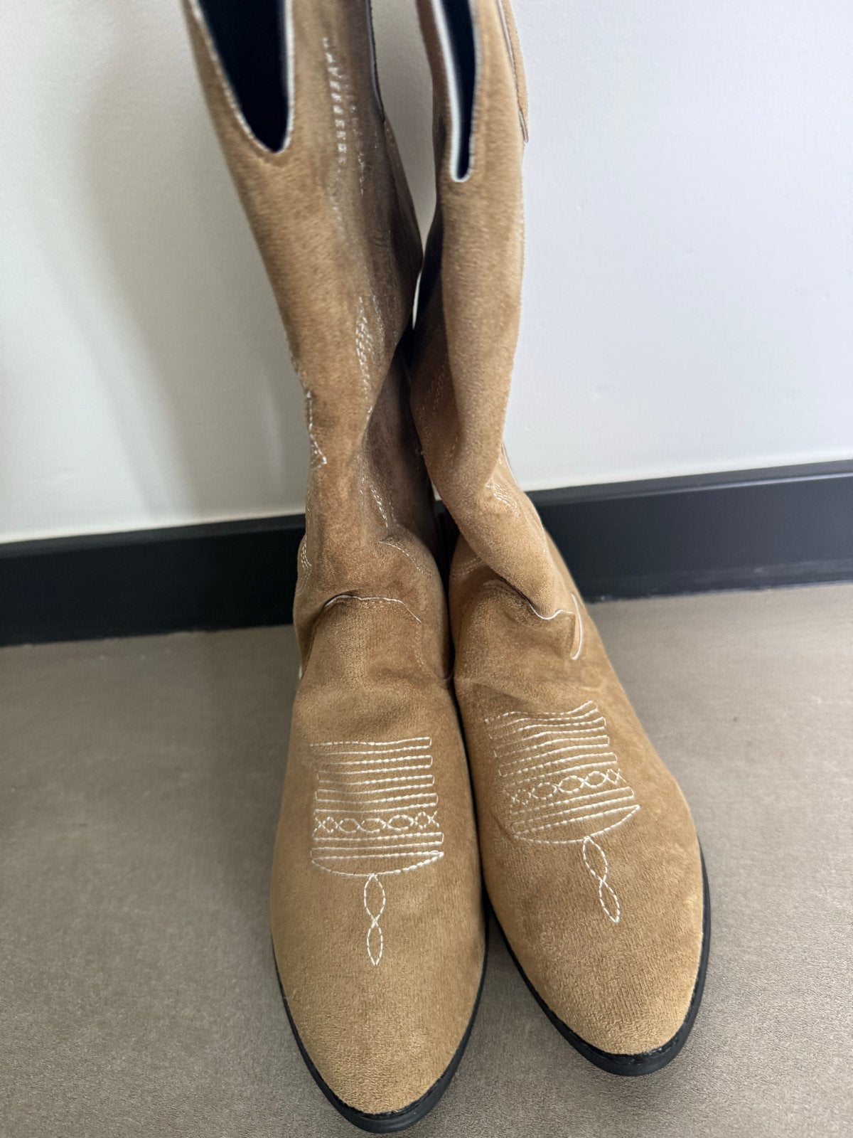 Bruine cowboylaarzen met borduursel - Maat 38, Hoge laarzen, Bruin, Nieuw, Ophalen of Verzenden