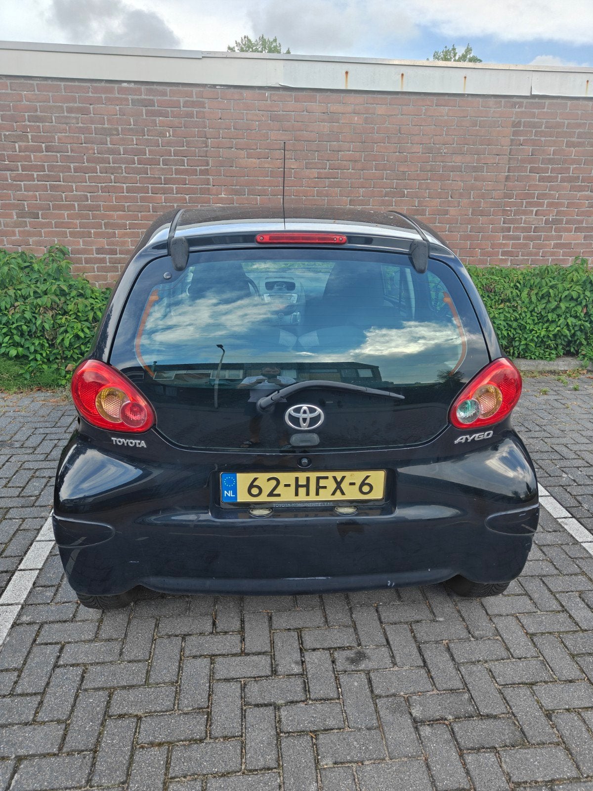 Toyota Aygo 1.0 12V Vvt-i 5DRS 2008 Zwart, Voorwielaandrijving, 4 stoelen, Origineel Nederlands, Handgeschakeld