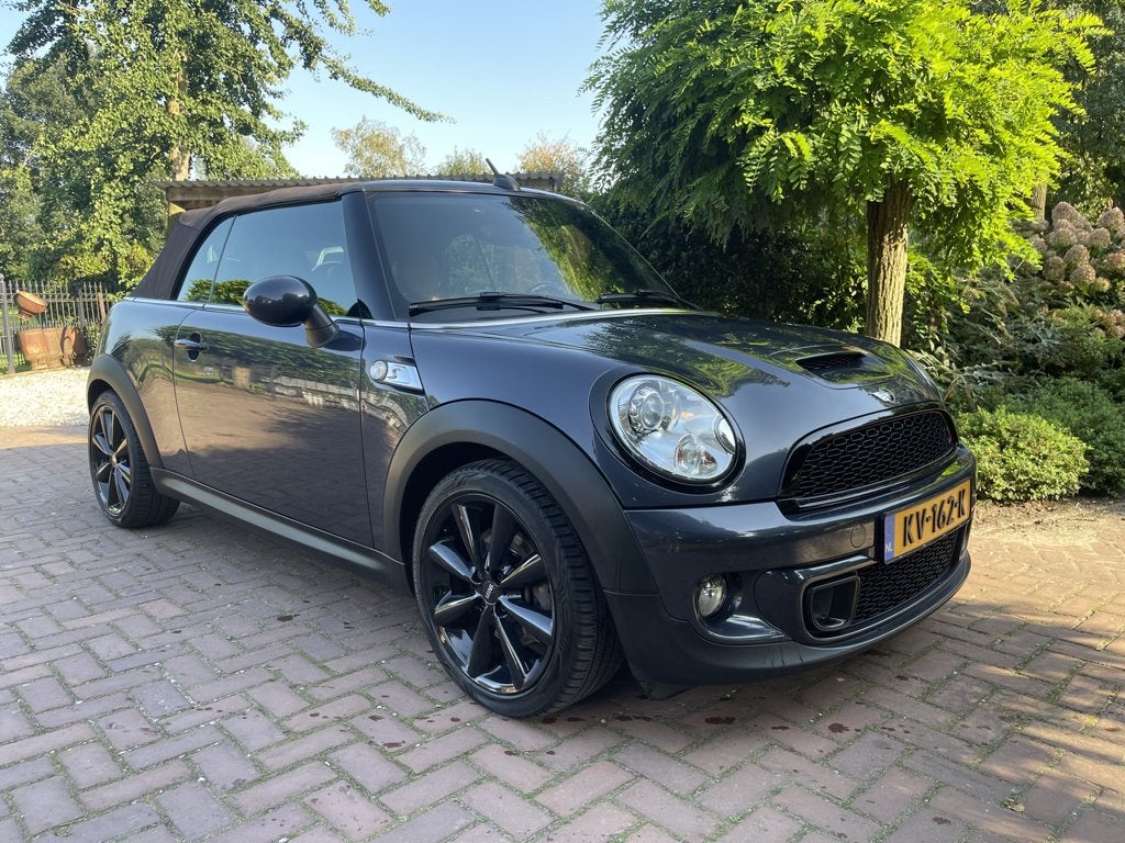 Mini Cooper S 1.6 Cabrio 2013 Grijs, Auto's, Voorwielaandrijving, 4 cilinders, Cabriolet, 4 stoelen