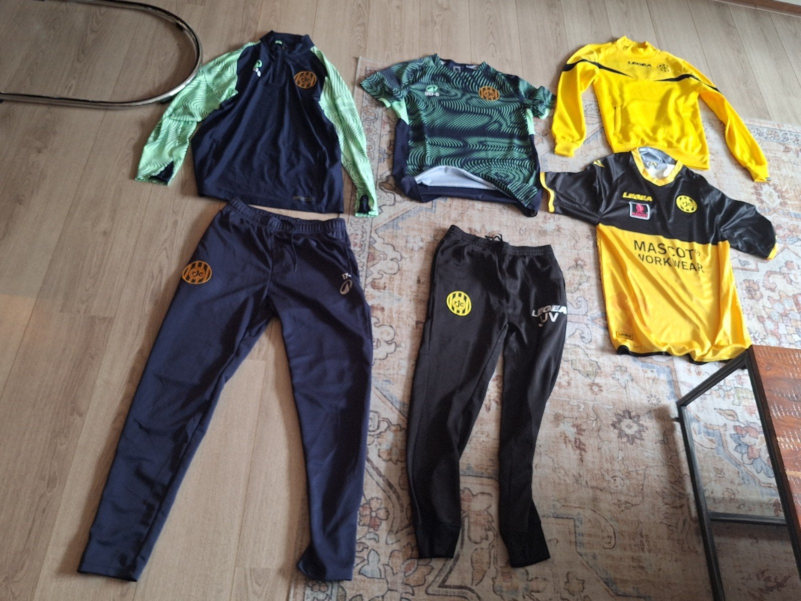 Roda JC Voetbaltenues en Trainingspakken - Maat L/M, Legea, Decathlon, Zwart, Ophalen of Verzenden, Gedragen