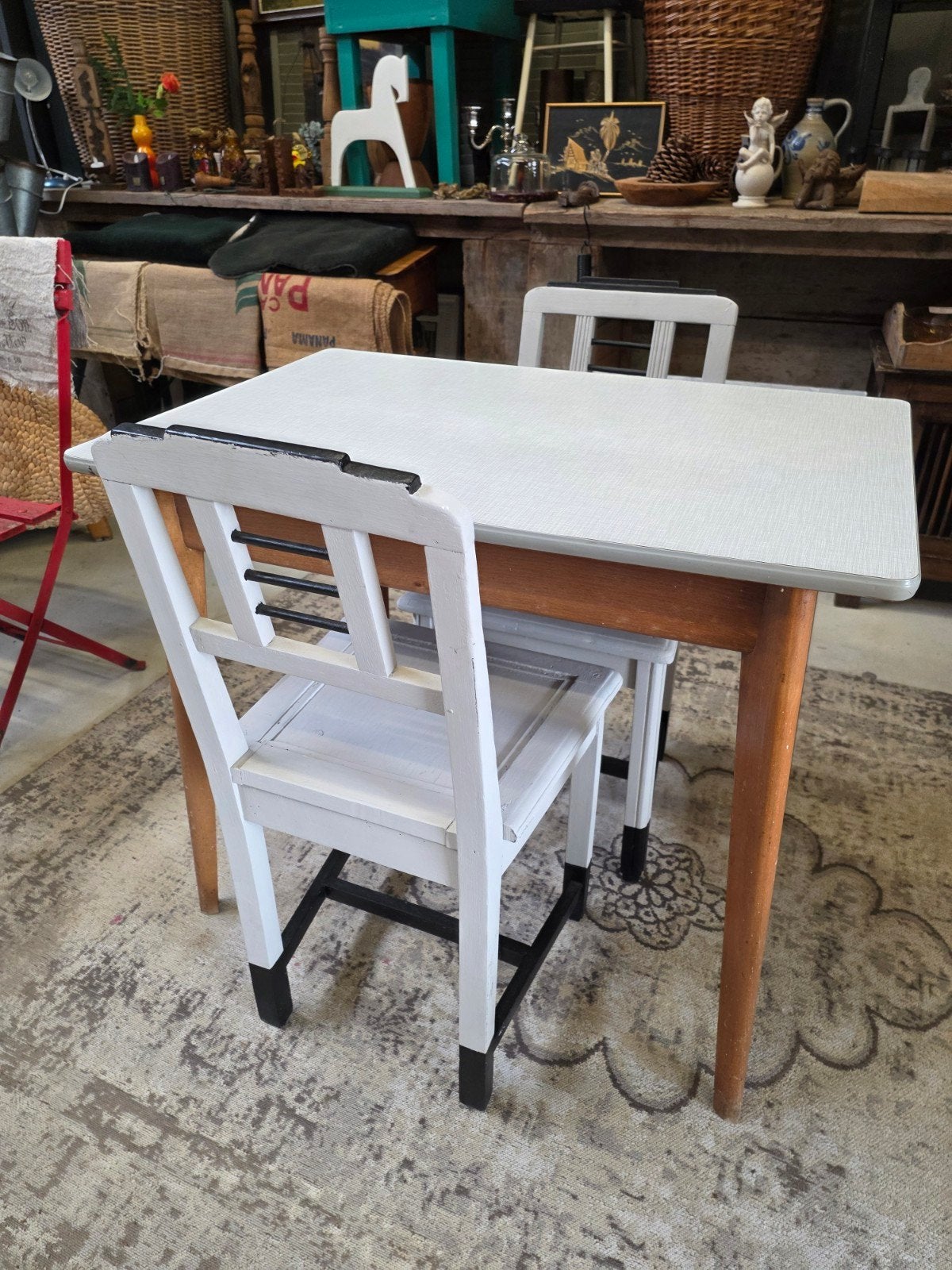 Brocante keukentafeltje met 2 stoelen, Ophalen
