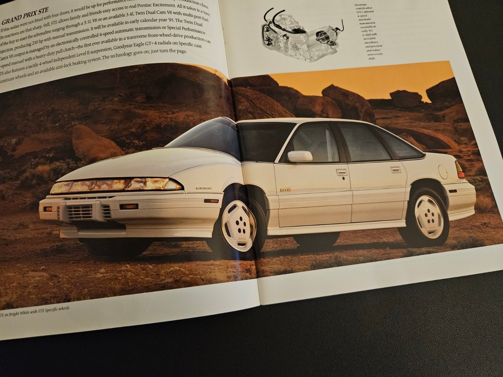 Brochure Pontiac 1991 USA, Ophalen of Verzenden, Zo goed als nieuw, Overige merken
